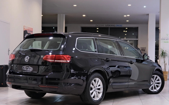 Volkswagen Passat cena 49900 przebieg: 299000, rok produkcji 2016 z Ozimek małe 631